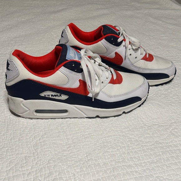 Nike Other - Nike Air Max Men’s White Red Navy Sneakers